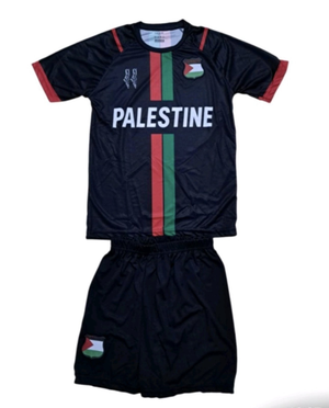 Dres Palestine crne boje sa prednje strane