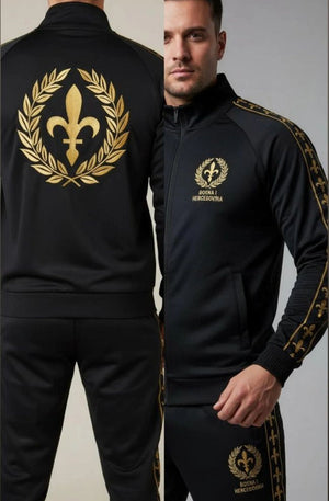 Covijek u crnoj trenerci sa trakom lkjiljana i ljiljanom u vijencu na ledjima