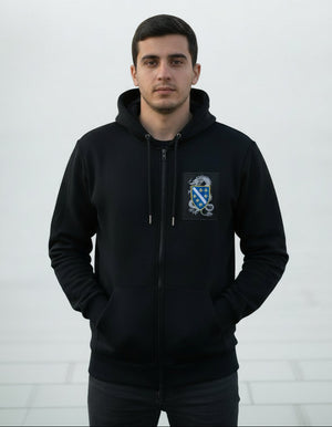 Prednja strana duksa sa zmajem i grbom ljiljana na prsima